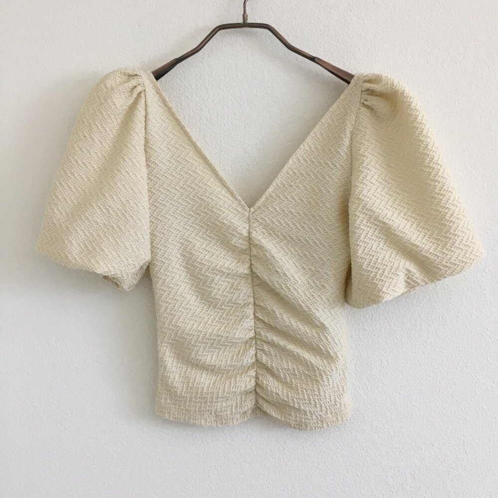 Free People Womens XS Cup Cake Top Blouse Ivory Puff Sleeves V Neck